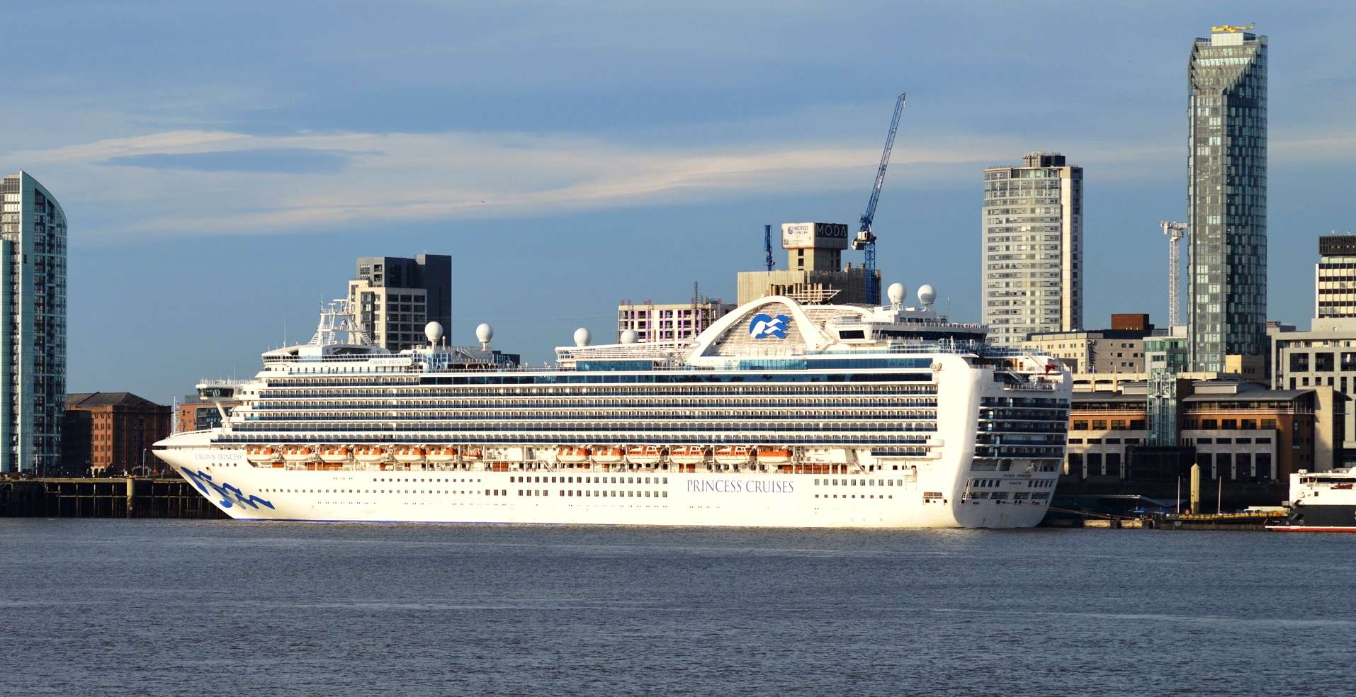 cruse ship crown princess